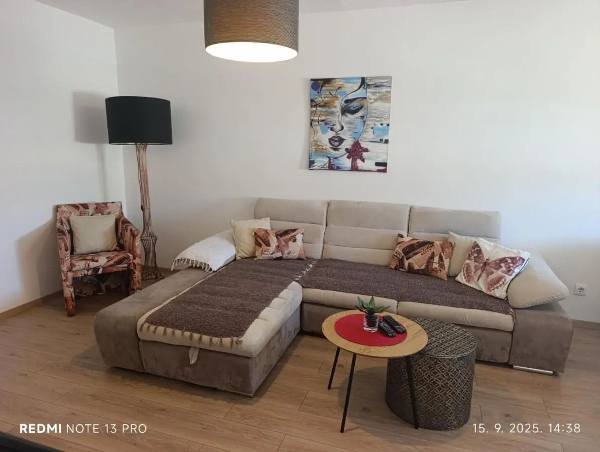 Apartman Zara