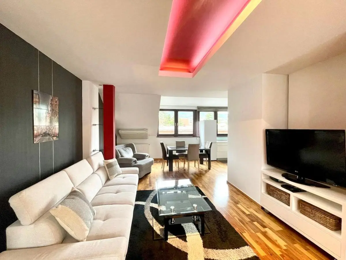 Engadin Beautiful 2BDR Apt