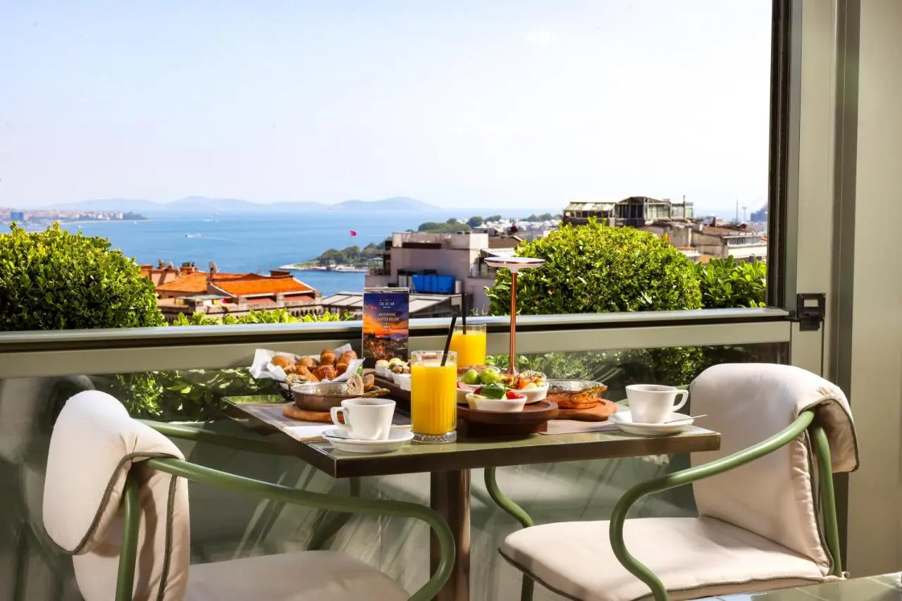 The Wings Hotels Pera