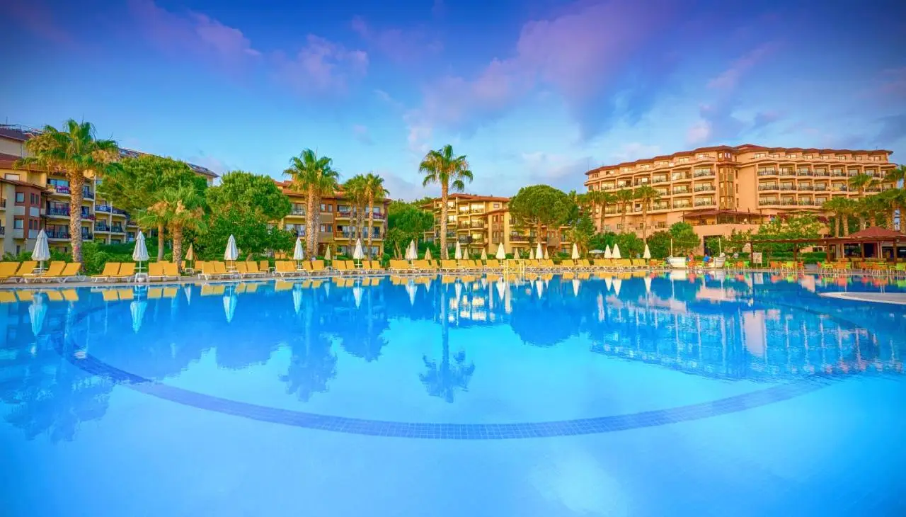 Justiniano Park Conti