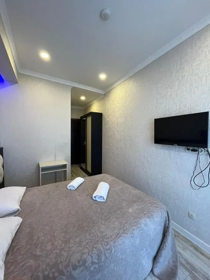Luxury 6BR 240sqm Apartment in Vere Tower Perfect for Groups in Tbilisi