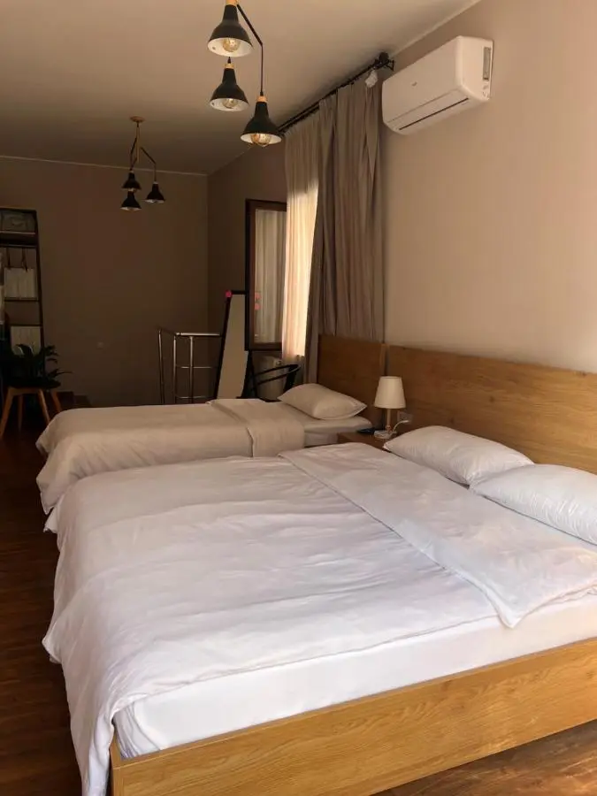 Crown Hotel
