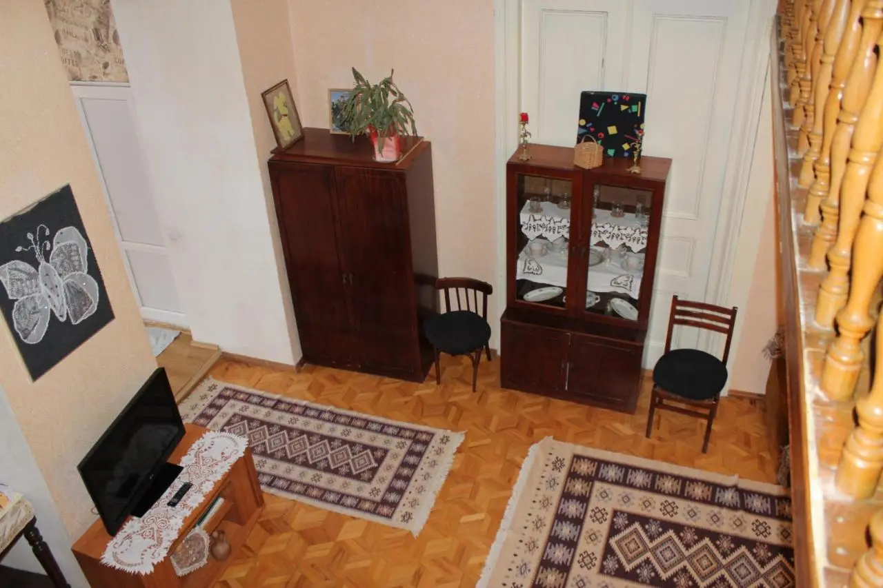 Grandma`s Hotel