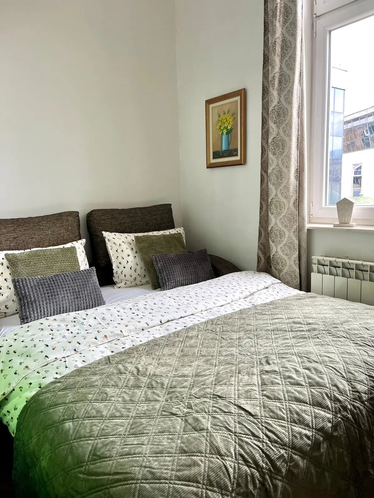 Luxurious  Apartment in Old Town+Parking