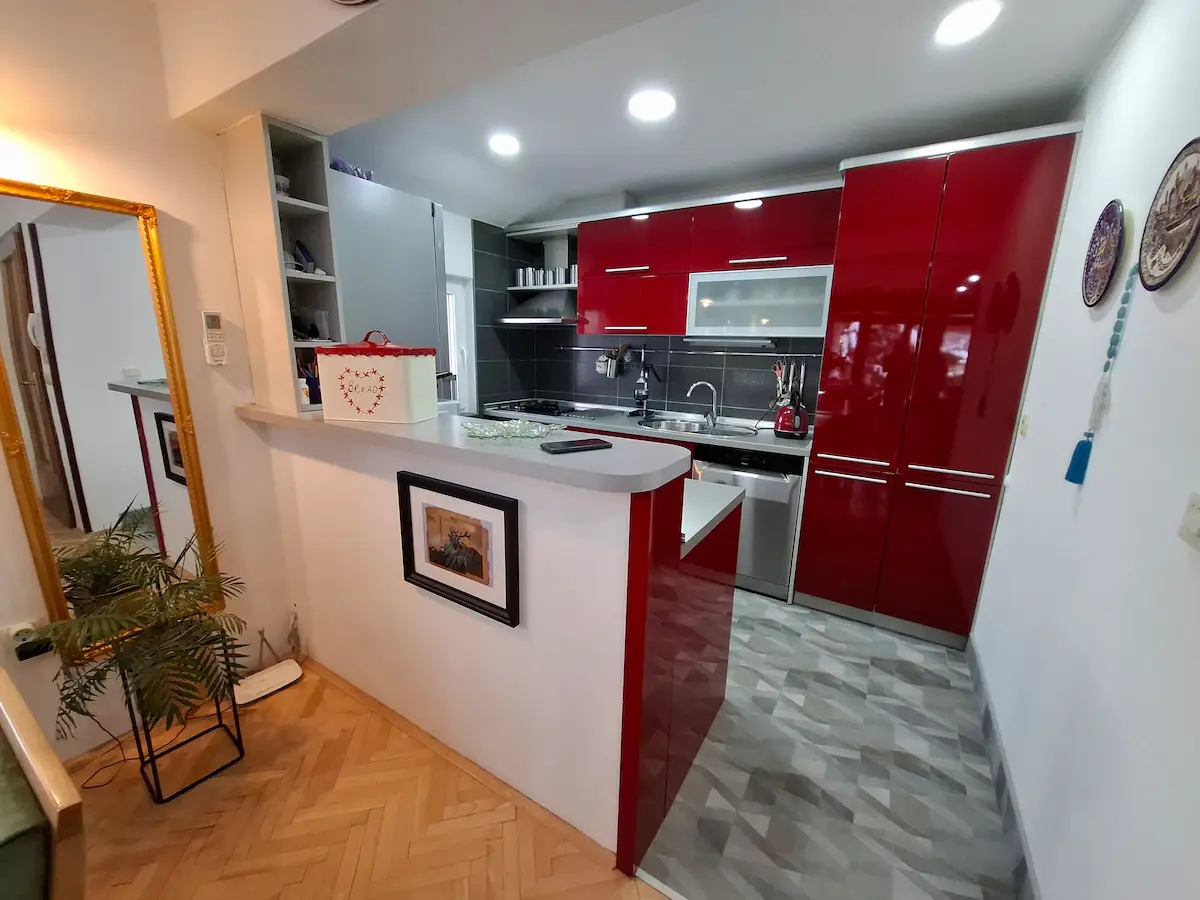 Charming 3-Bedroom House in the Heart of Old Town