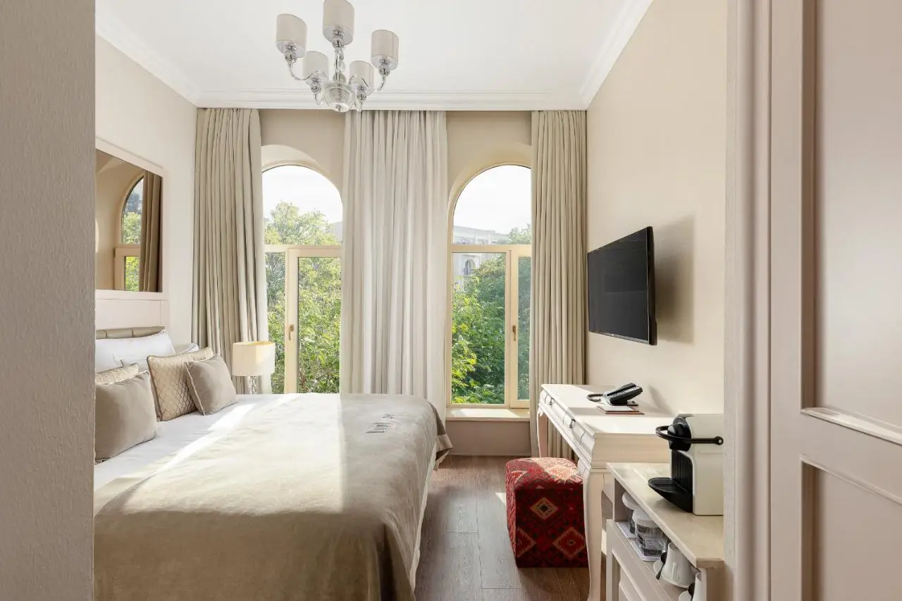 Boutique 19 Hotel
