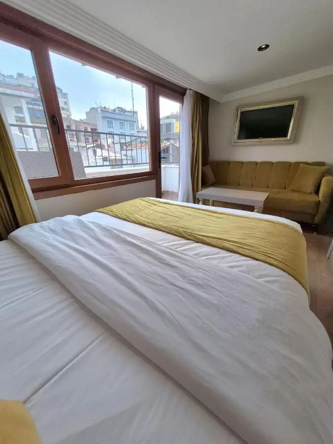 Taksim La Marino Hotel