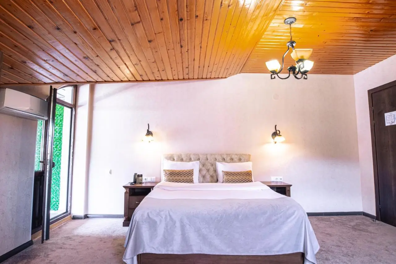 Hotel Imperial House