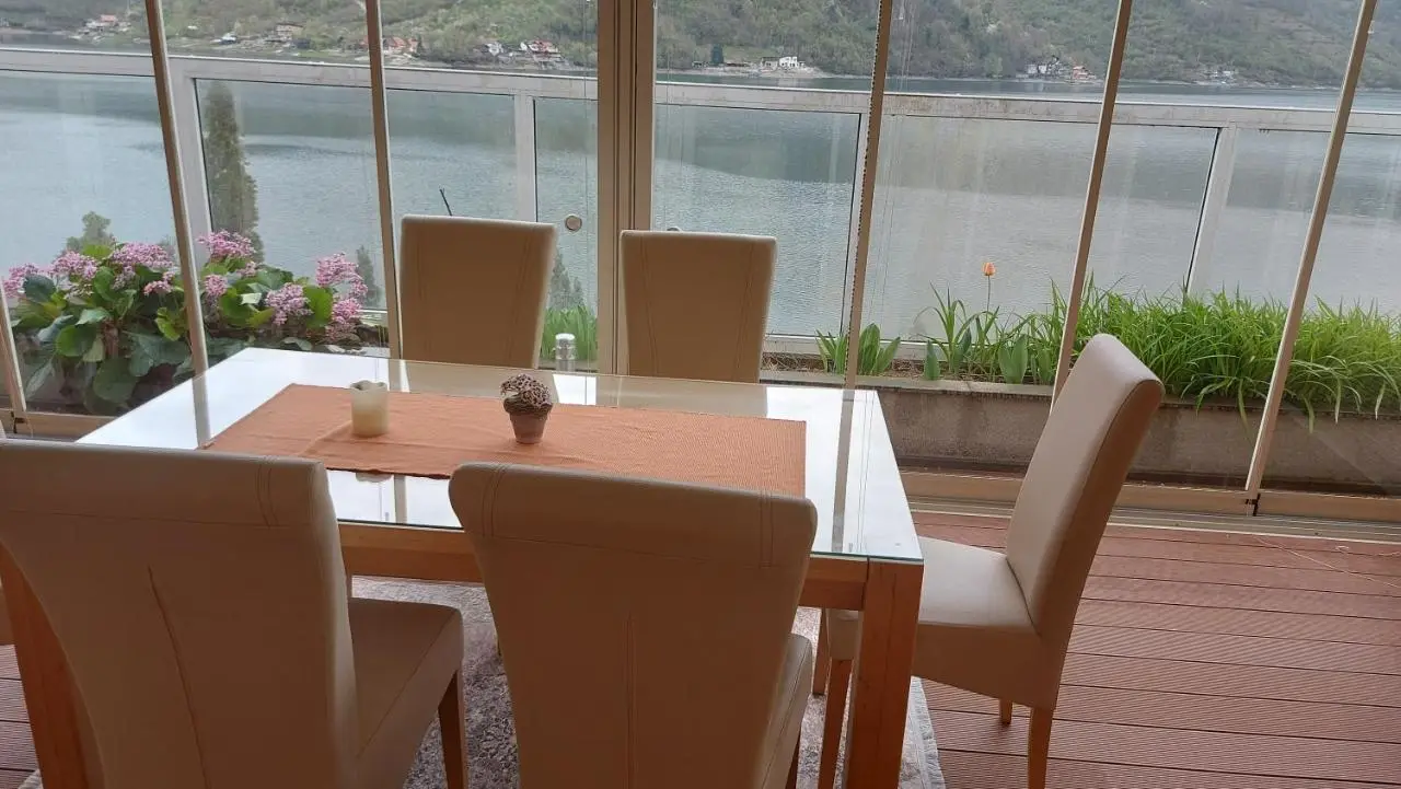 Villa Jablanica Lake