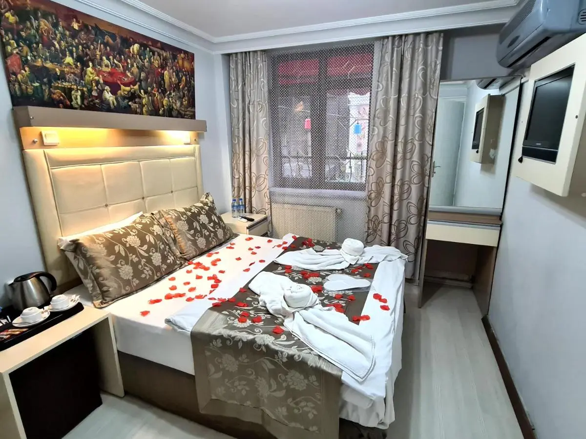 Oceans 7 Hotel