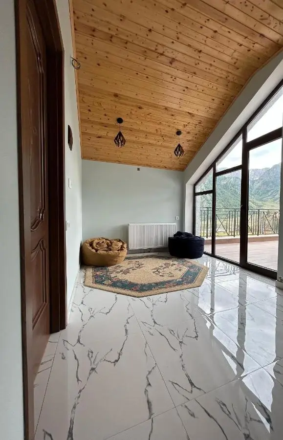 Orophile guest house