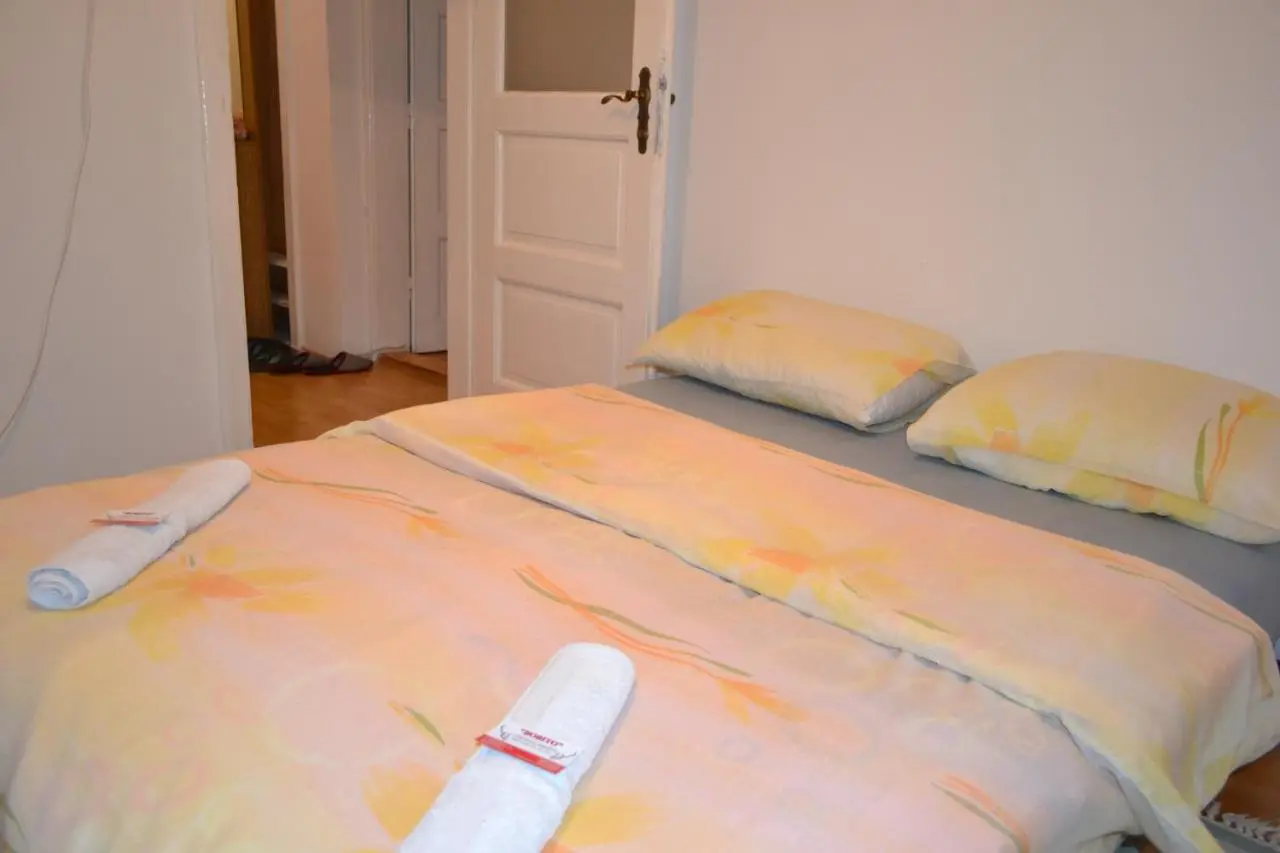 Apartments Bobito