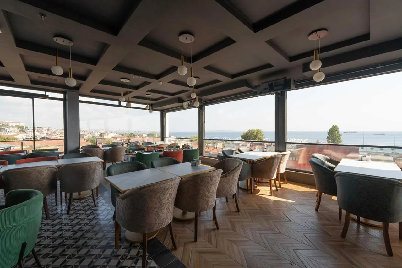 Costera Hotel