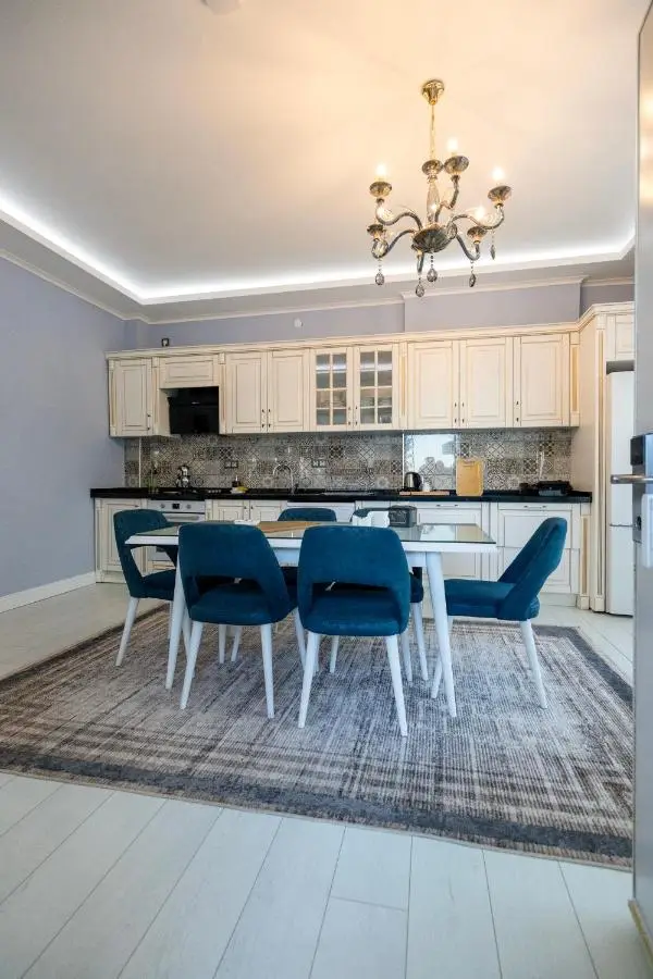 Poison Garden Suite & SPA