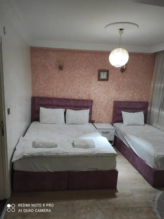 AVRASYAQUEEN HOTEL