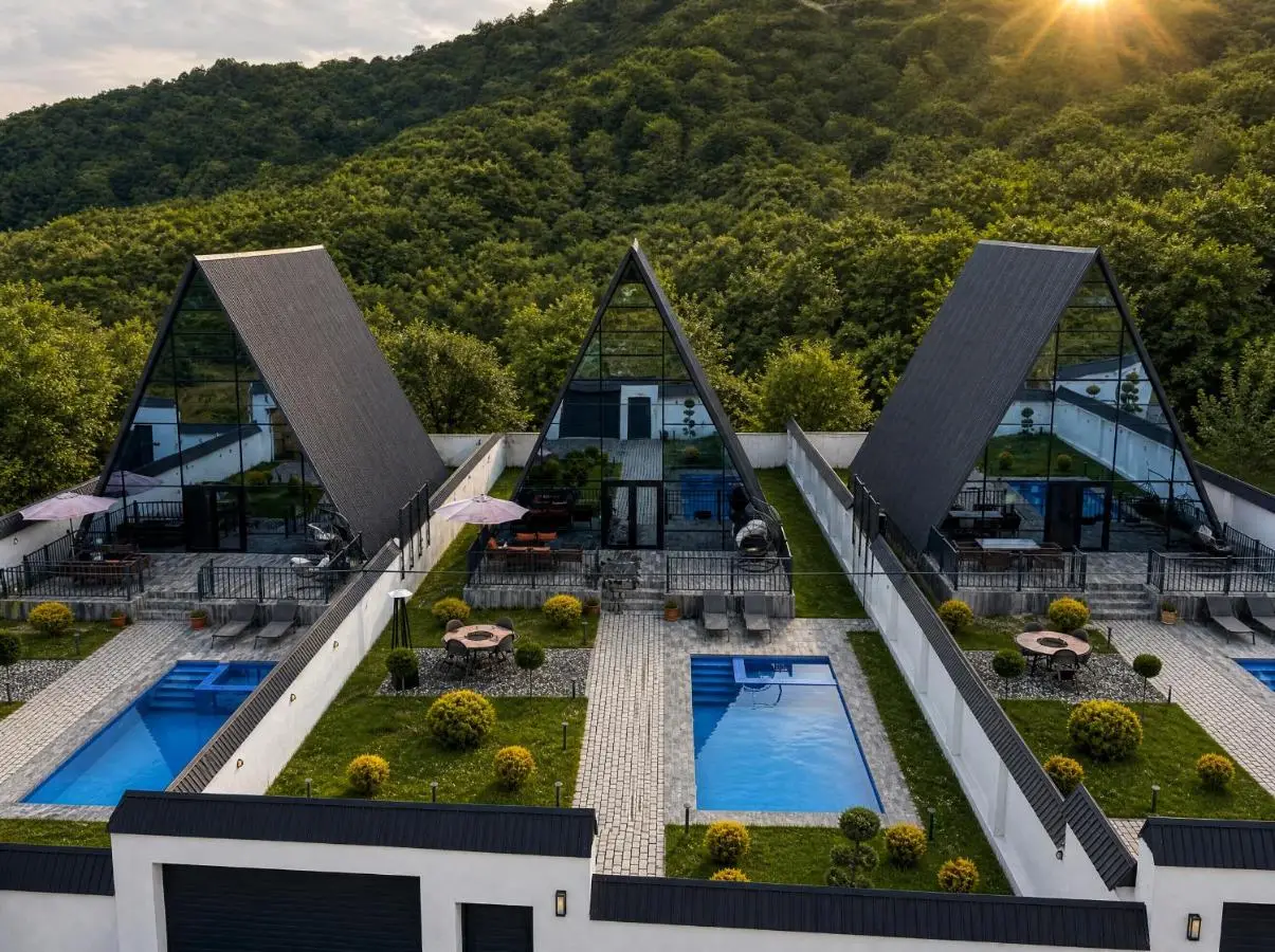 Qafqaz Falcon Chalet