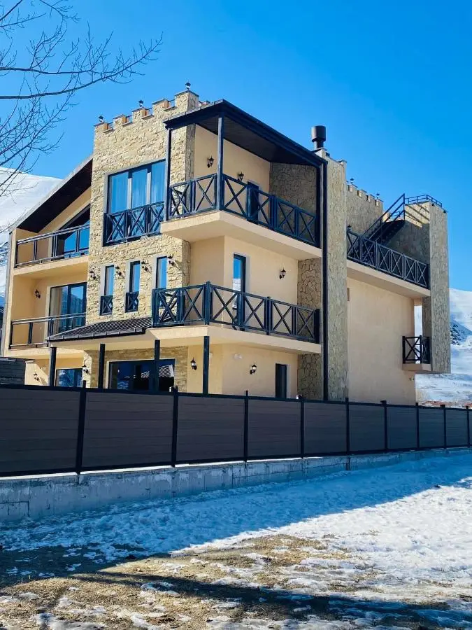 Besami Hotel
