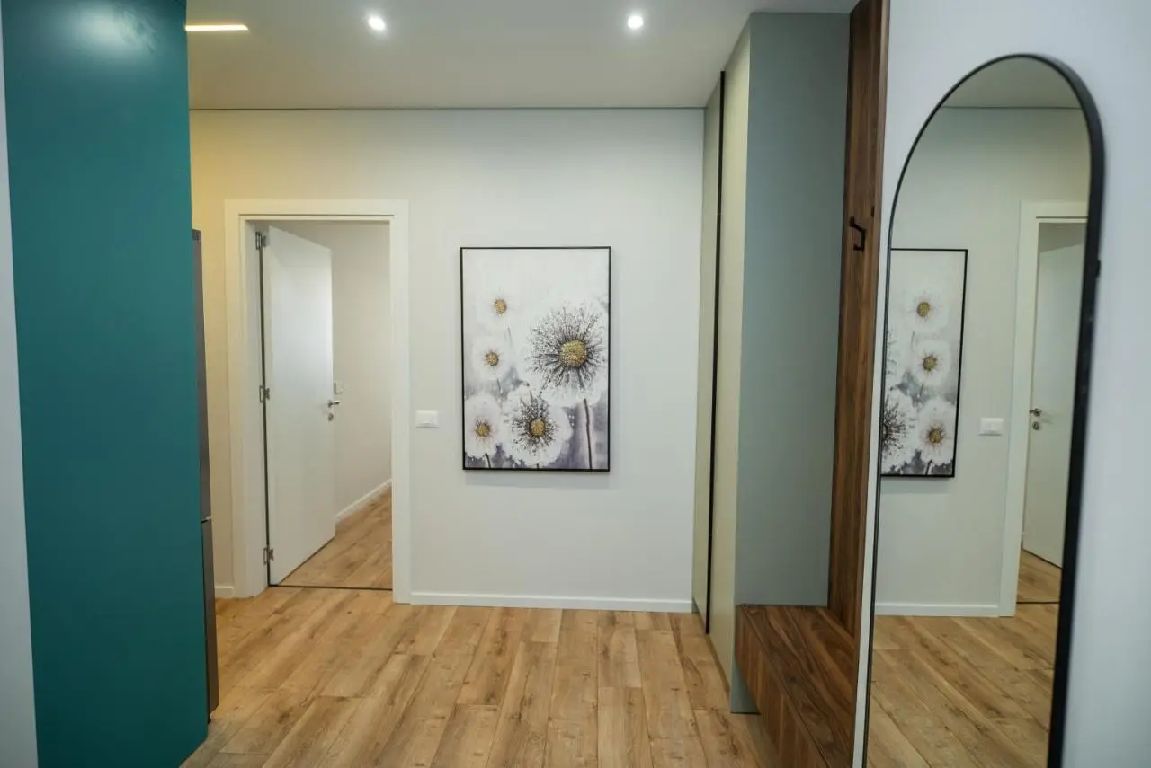 Home Select Tirana 6