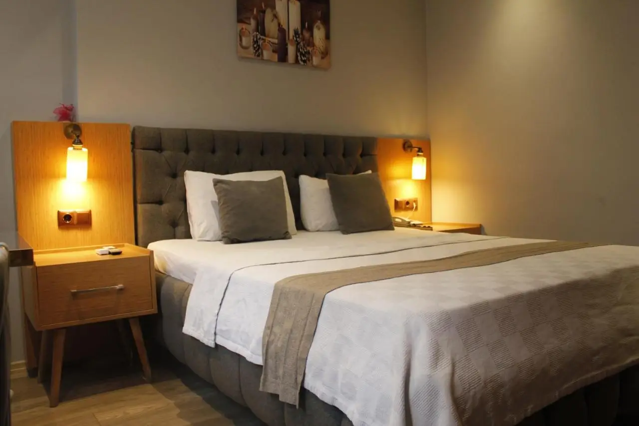 Ada Life Hotel