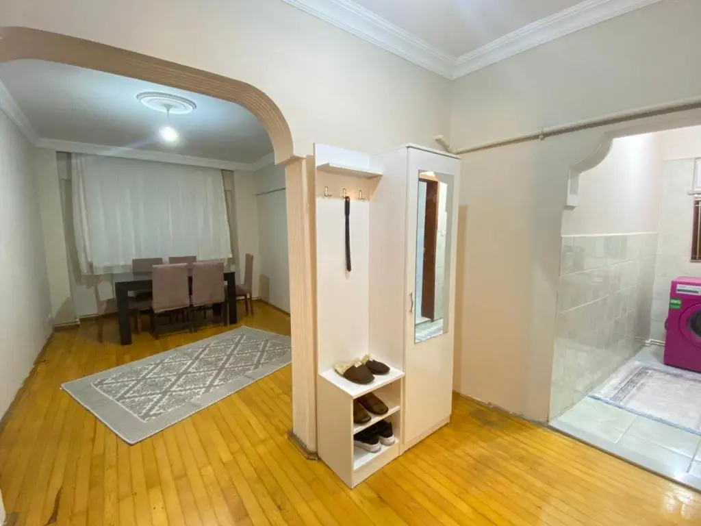 2 bedrooms central area located appartment 2 floor
