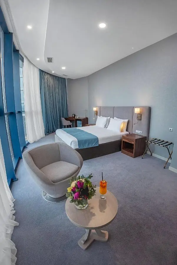 Meta Business Hotel By King David