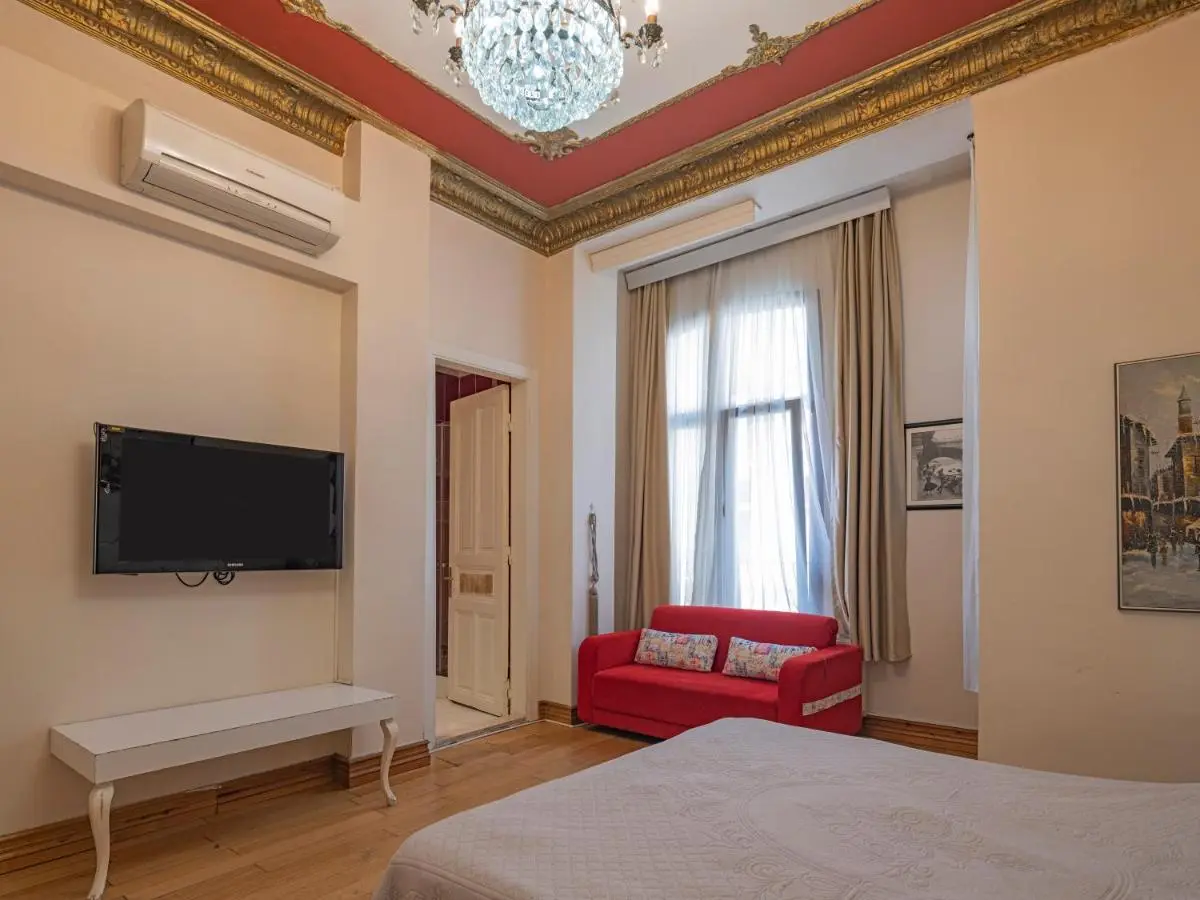 Ragip Pasha Apartments