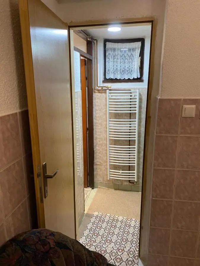 Lav Apartments