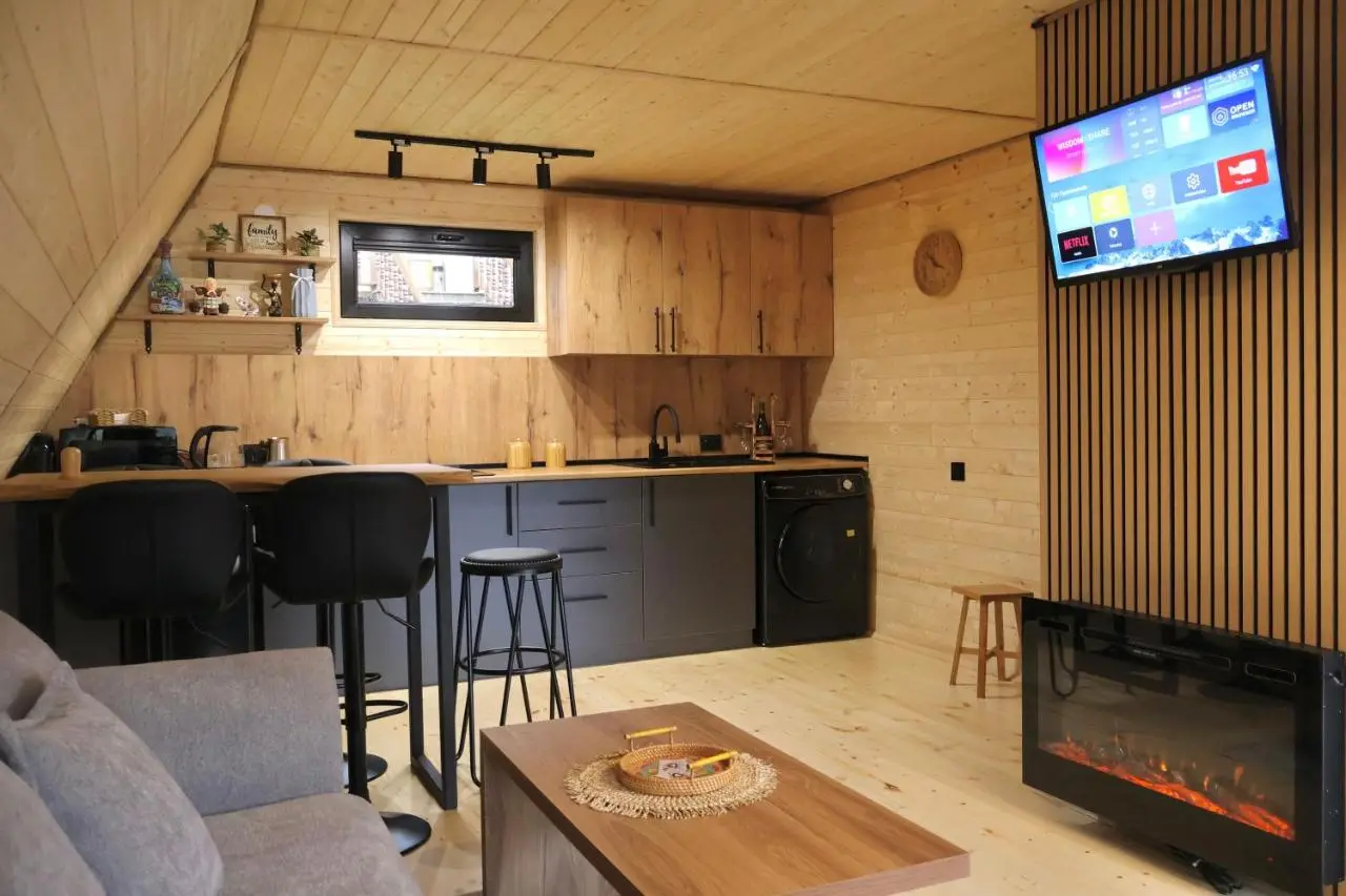 Golden Star Cottage