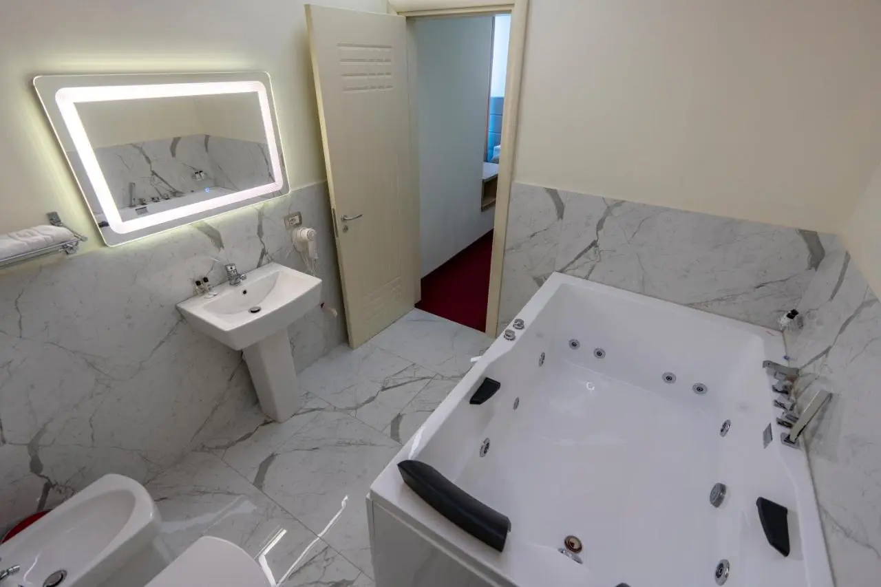 Alko Hotel Shkoder