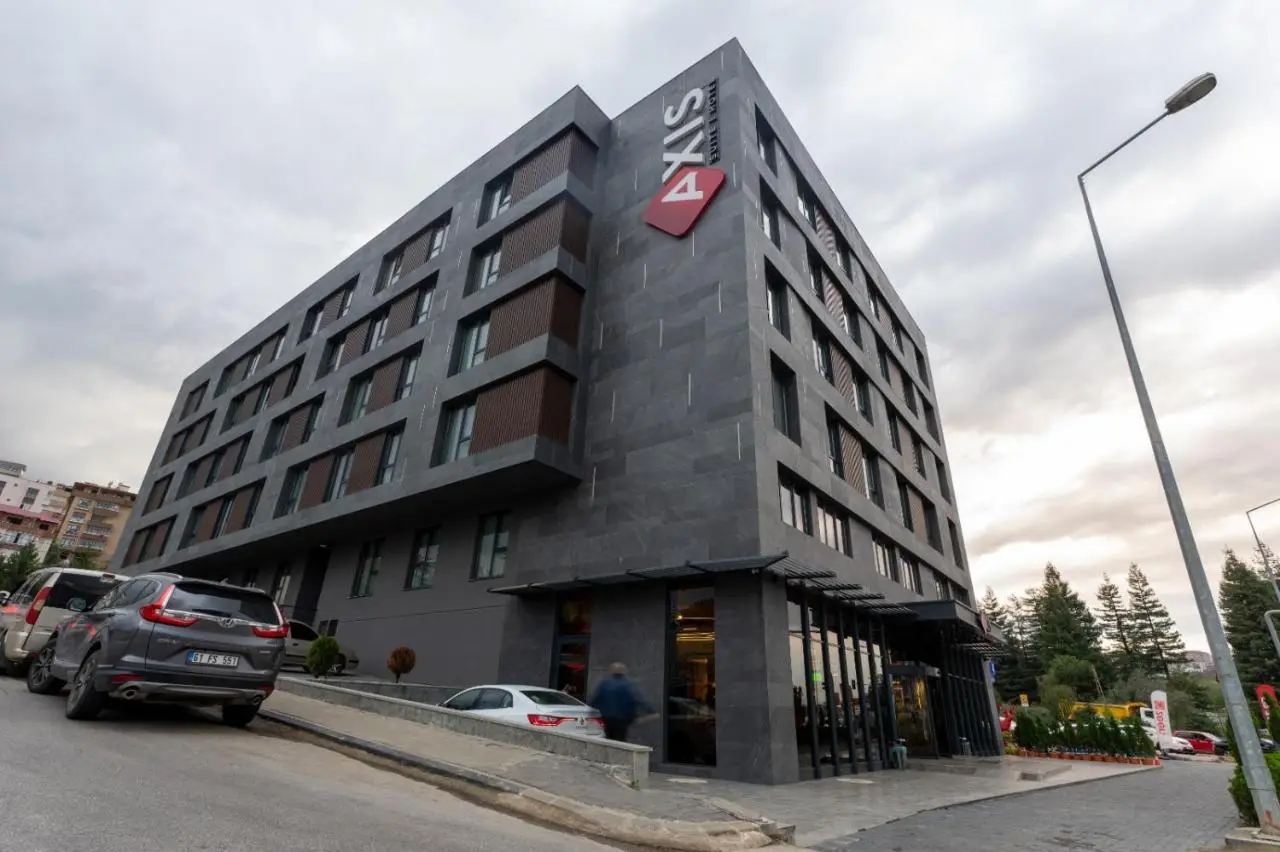 Axis Hotel