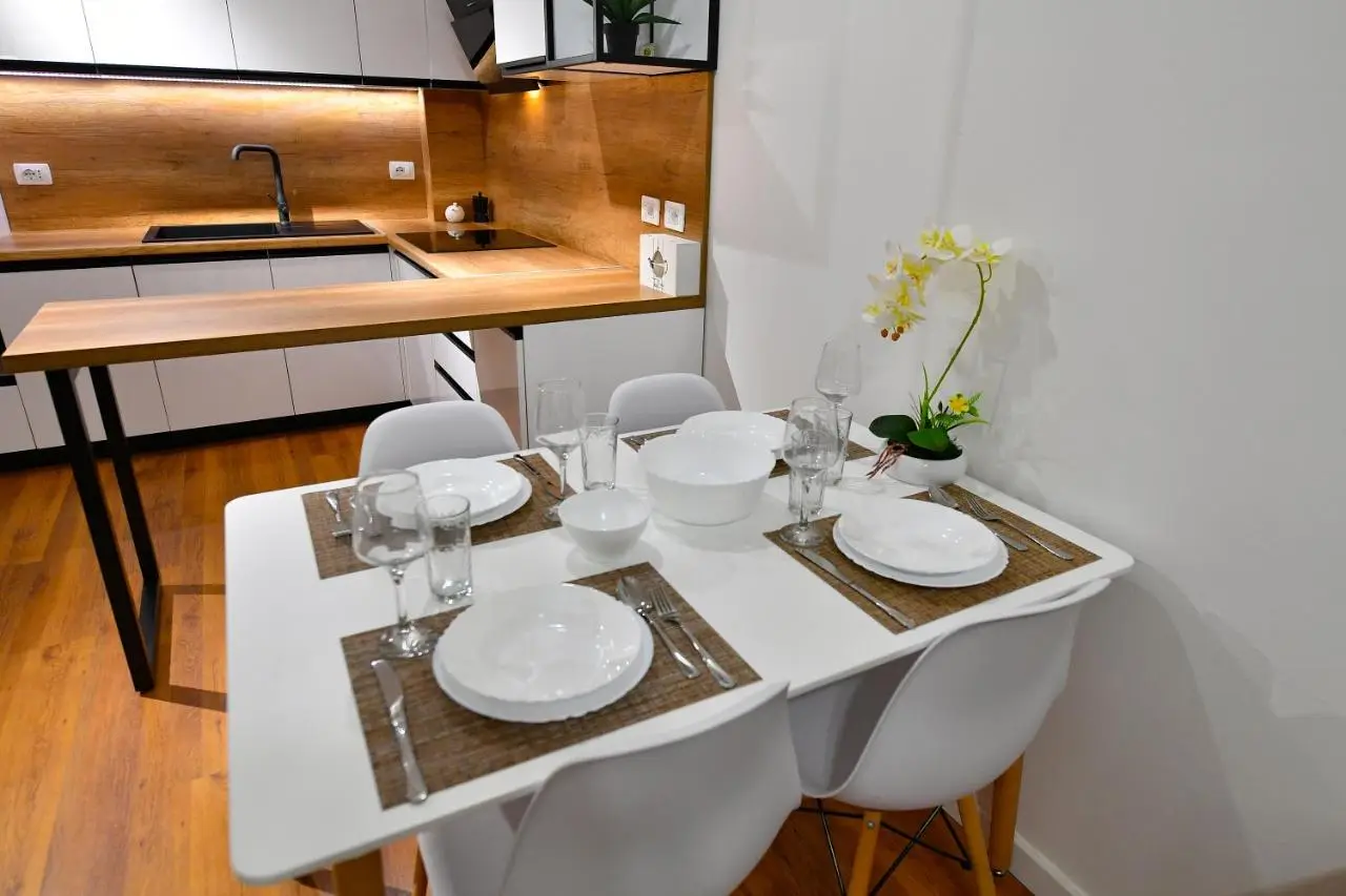 New Central Apartment