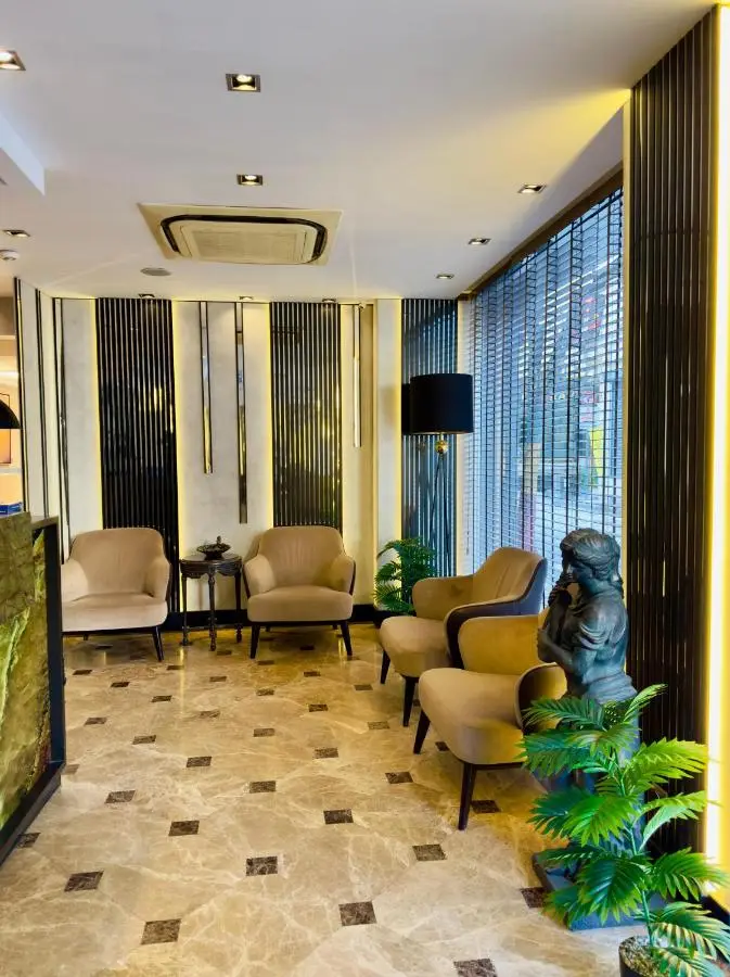 Regency World Hotel