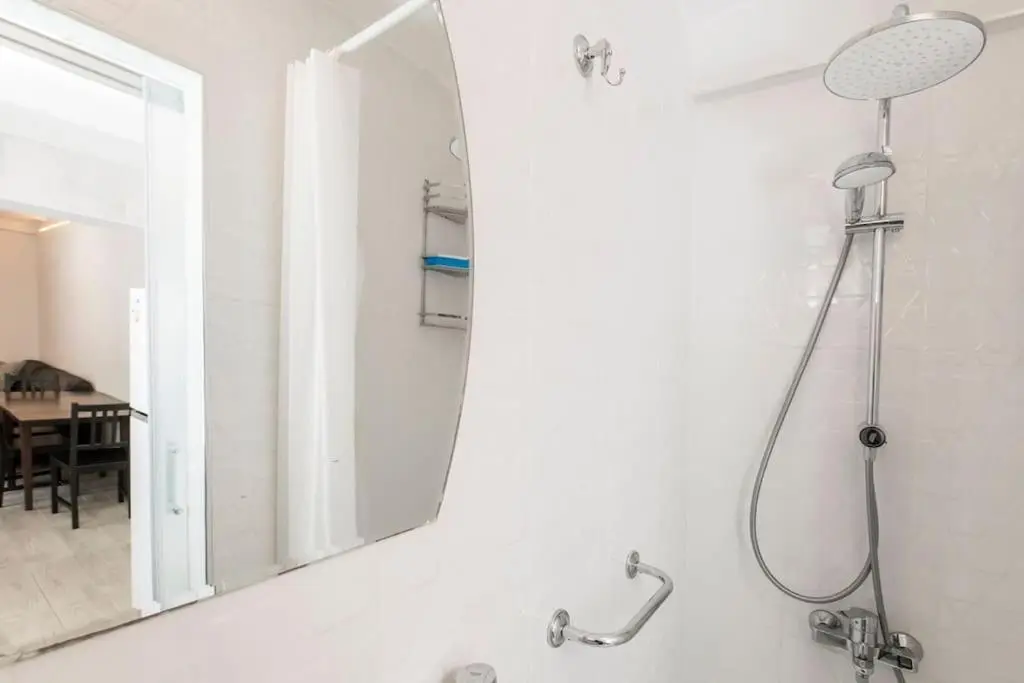 Beautiful 2BR House w/AC 400meters Taksim Square