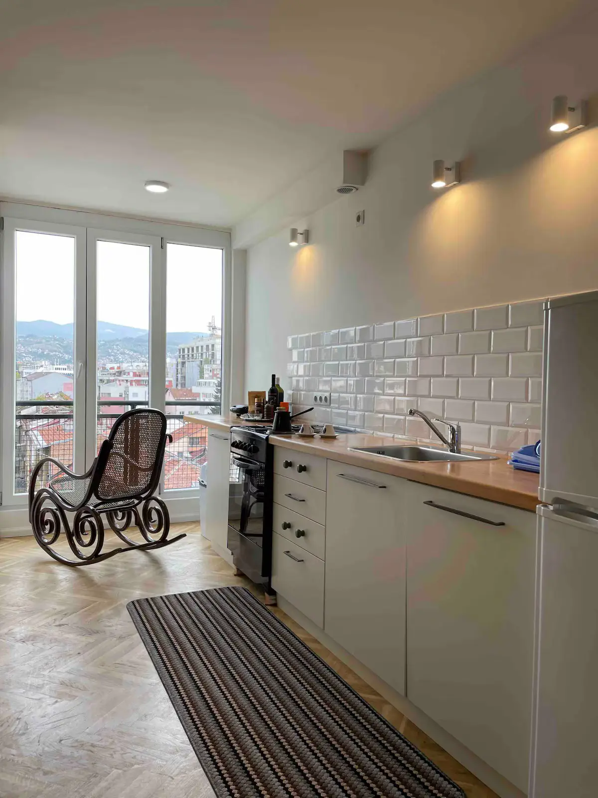 Nice apartment in the heart of city, with a view