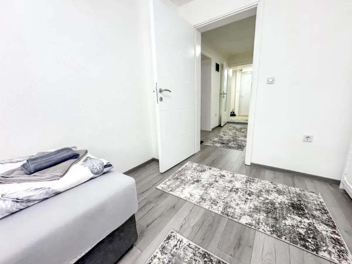 K&S Apartment Bistrik Stay - Private Parking
