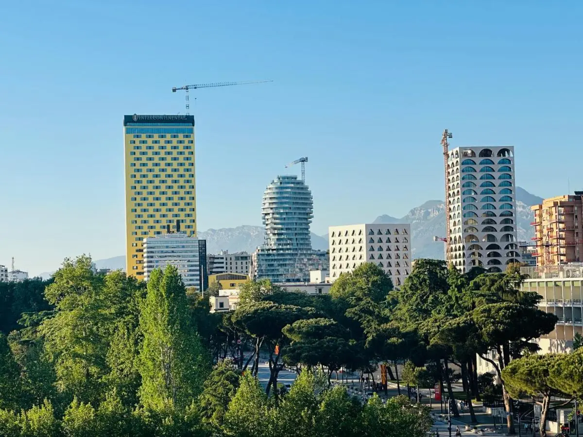 Vila-Amo Tirana Center