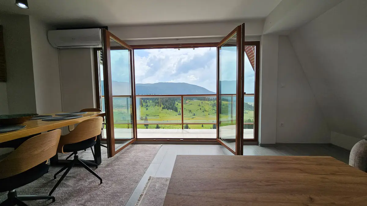 Vlasic Panoramic Apartment 10