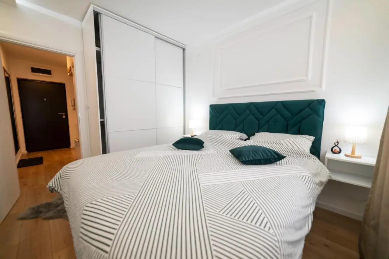 Apartment Premium Deny