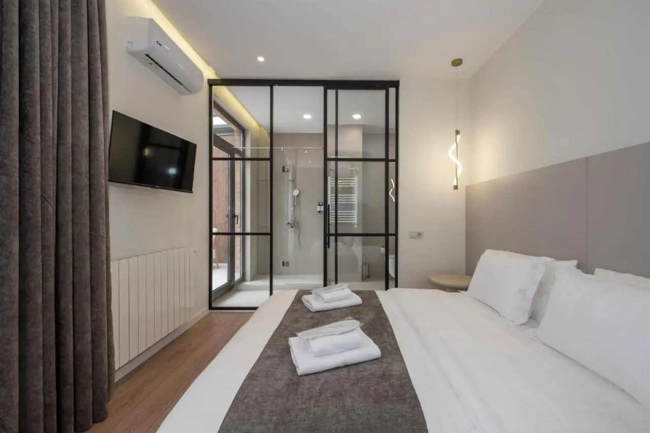 Terrace 17 by Doors
