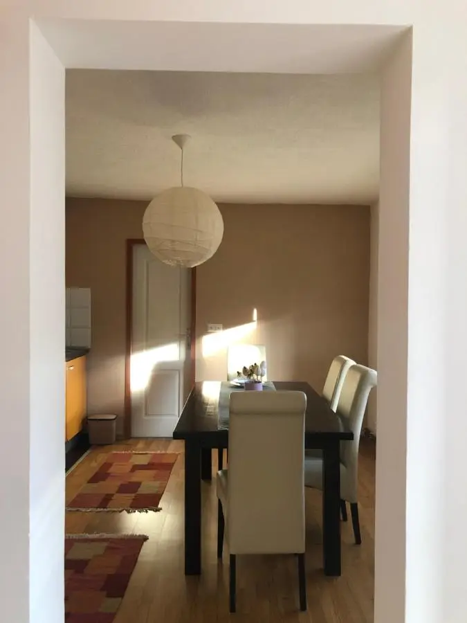 Apartment Incognito