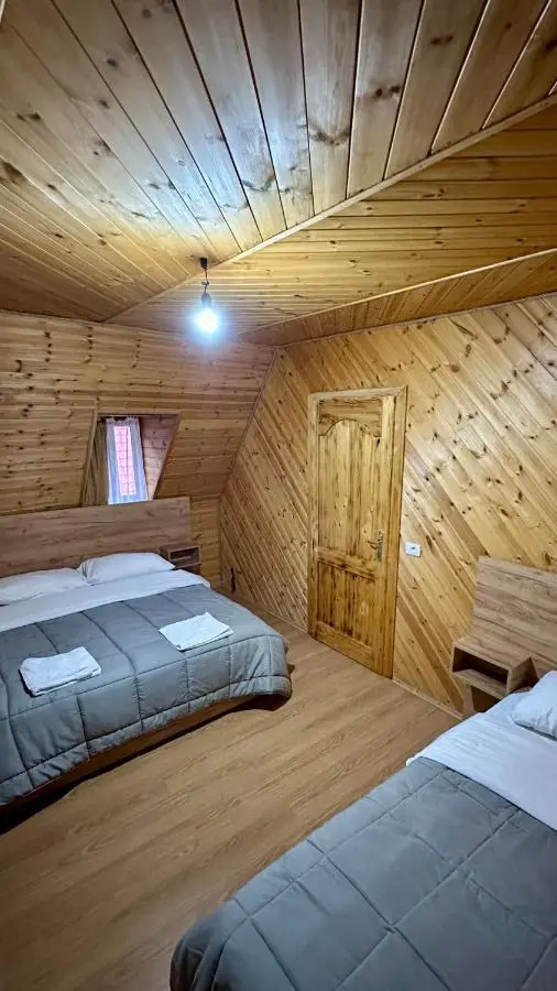 Bujtina Vellezerit Grrela
