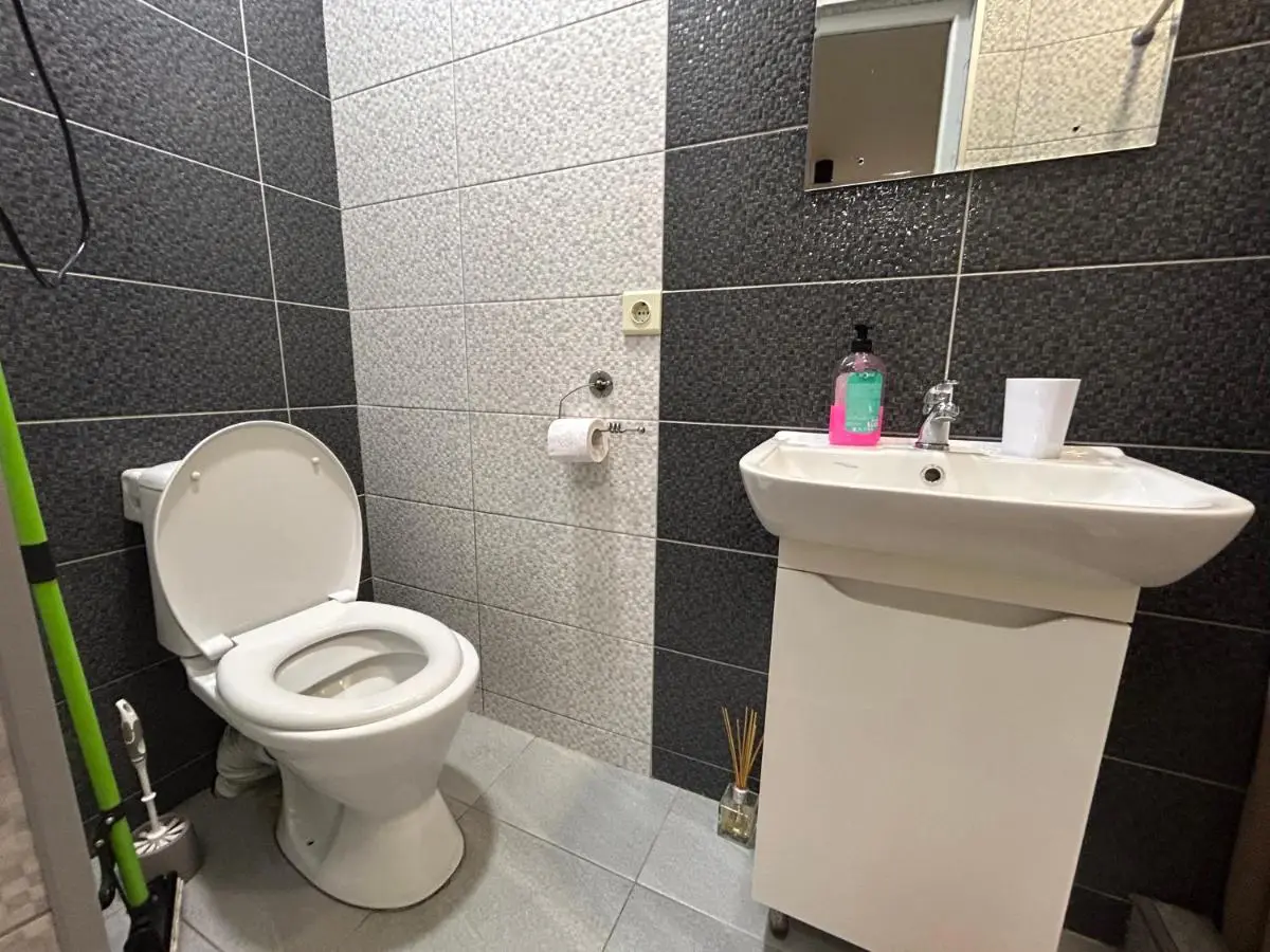 Vakhtang Gorgasali apartment