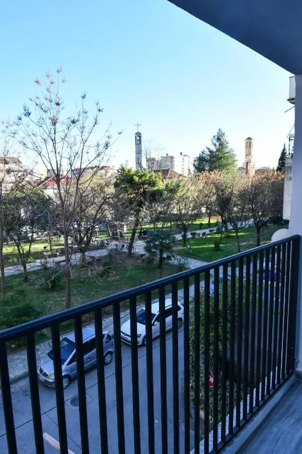 Joneal Apartment