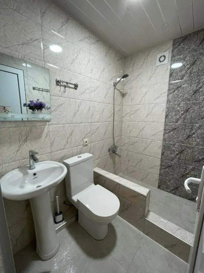 Sisi Guest House