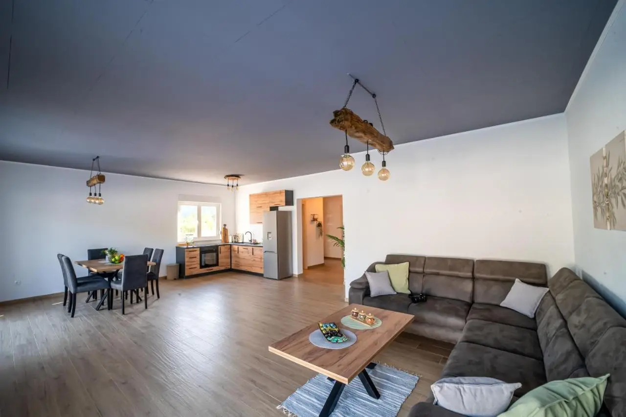 Villa LAKE Mostarsko jezero