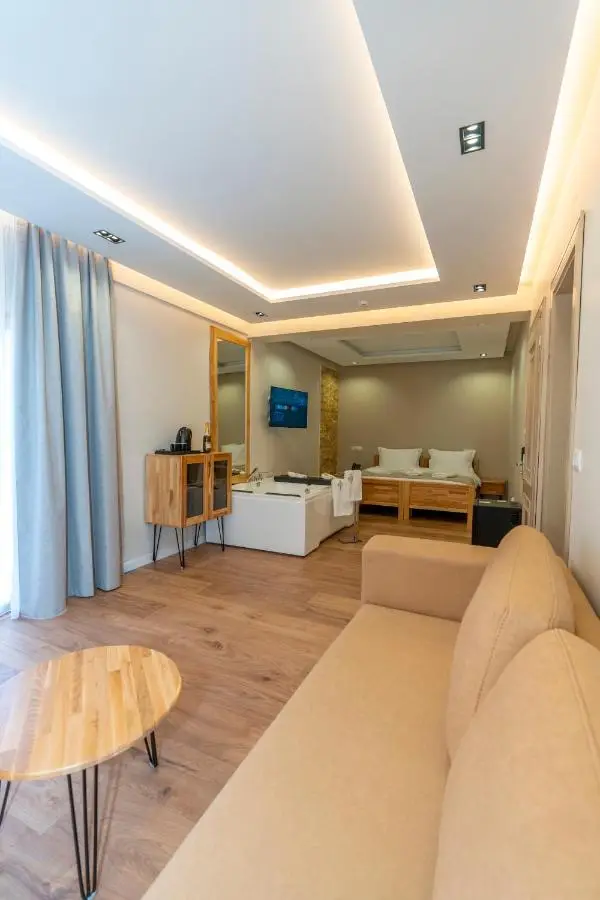 Hotel Jezerca Theth