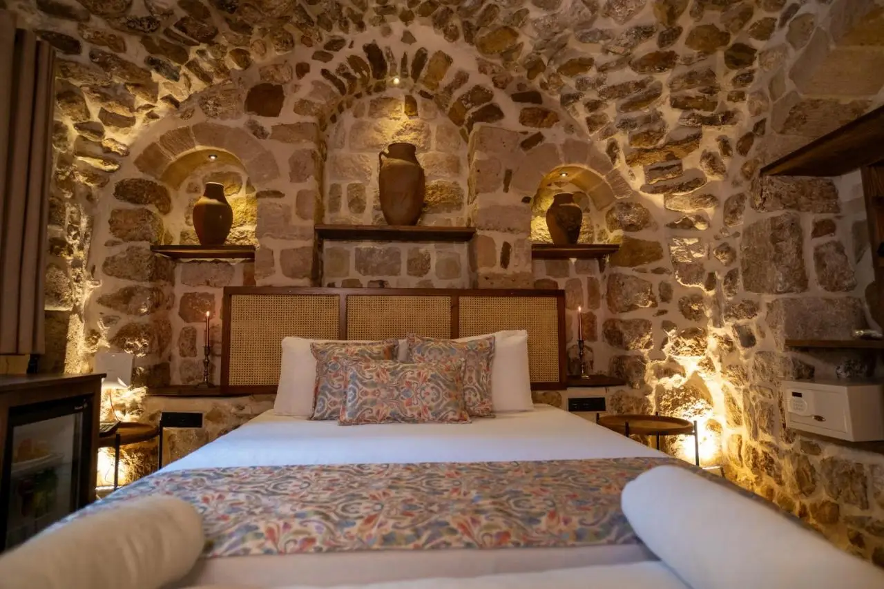 Mezova Otel