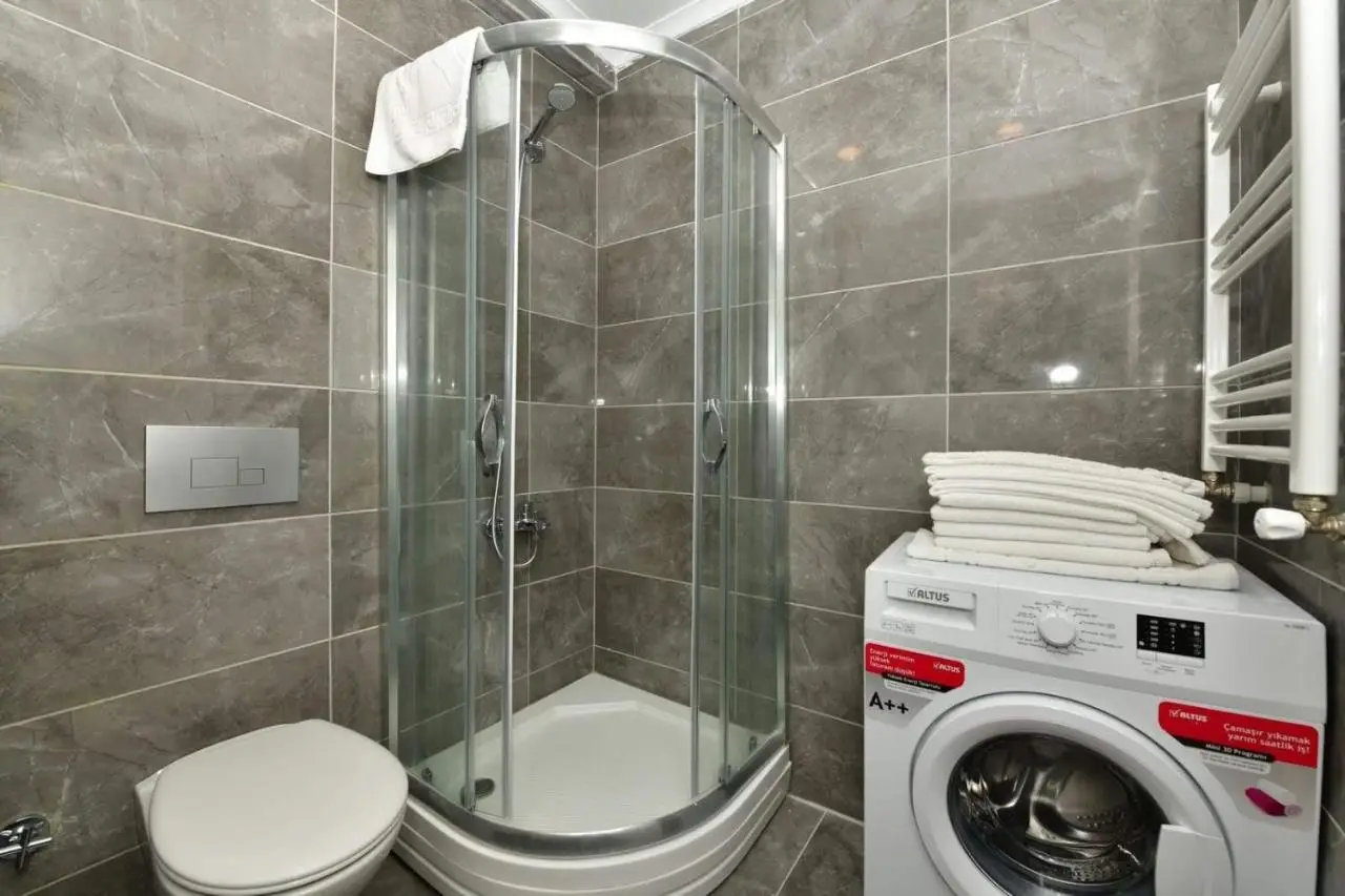 Kardes Apartment