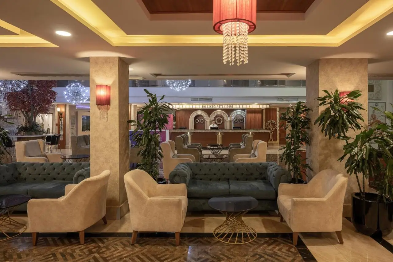 Sealife Family Resort Hotel
