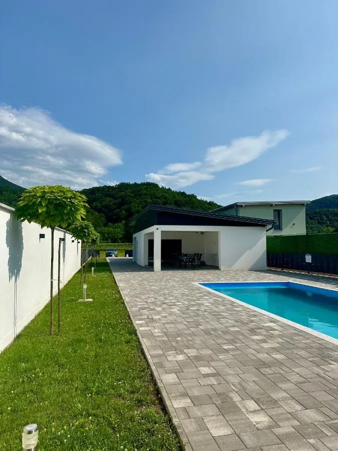 Unavis Residence
